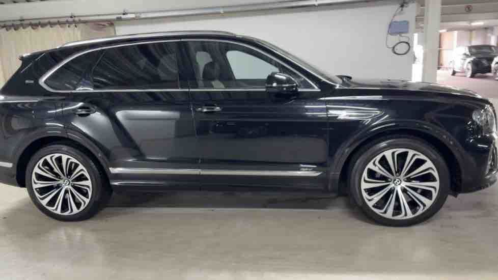More views of Bentley Bentayga