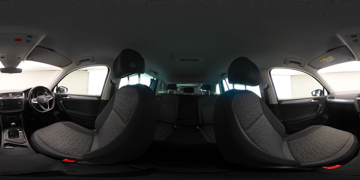 More views of Volkswagen Tiguan