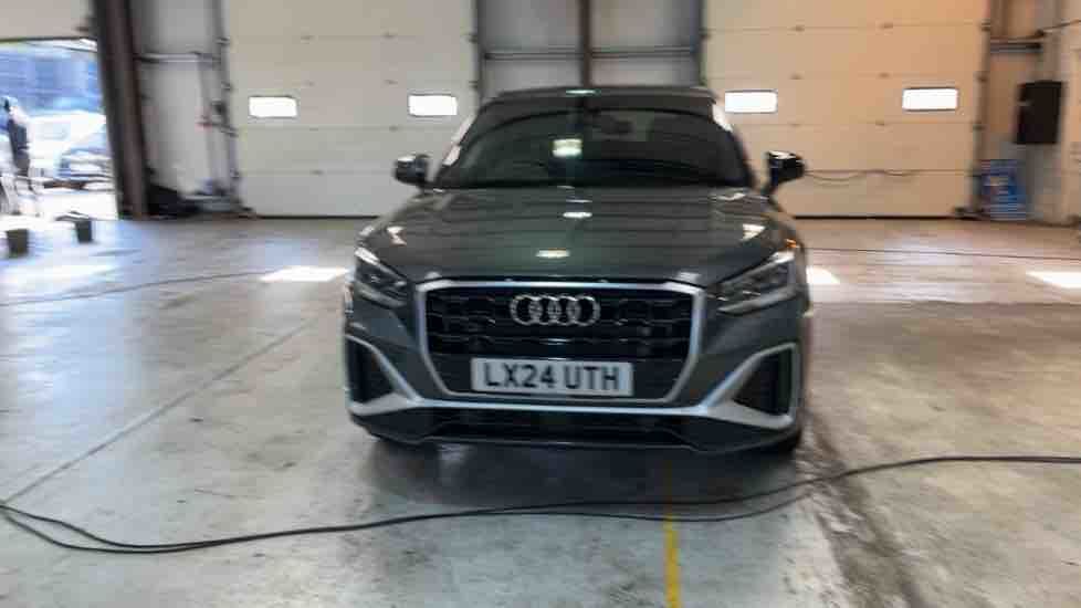 More views of Audi Q2