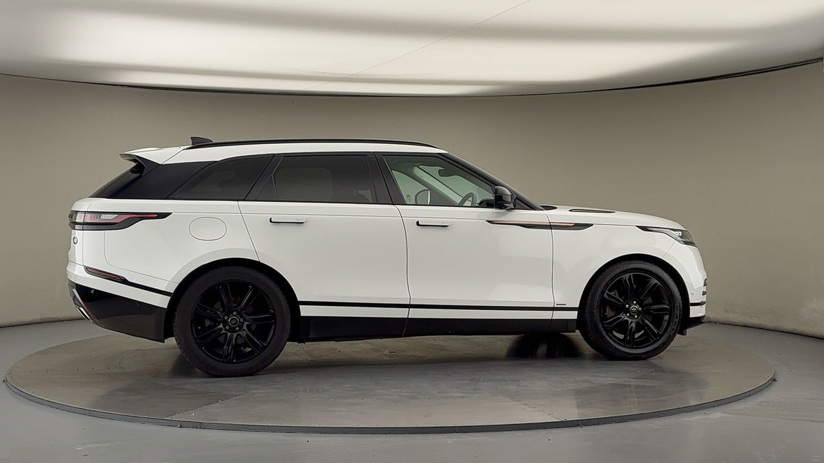 More views of Land Rover Range Rover Velar