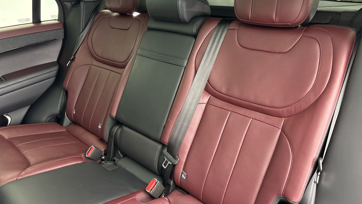 Land Rover Range Rover Sport Image 8