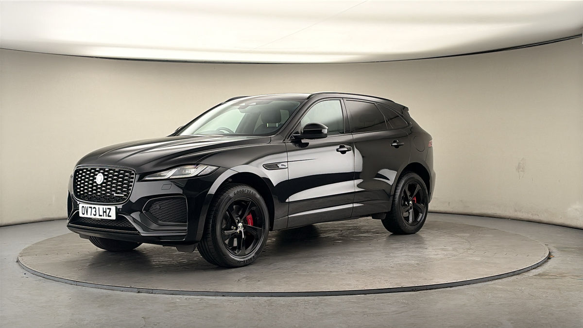 Jaguar F-PACE Image 20