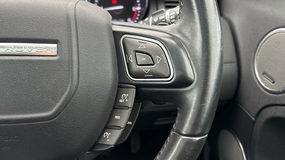 Land Rover Range Rover Evoque Image 14