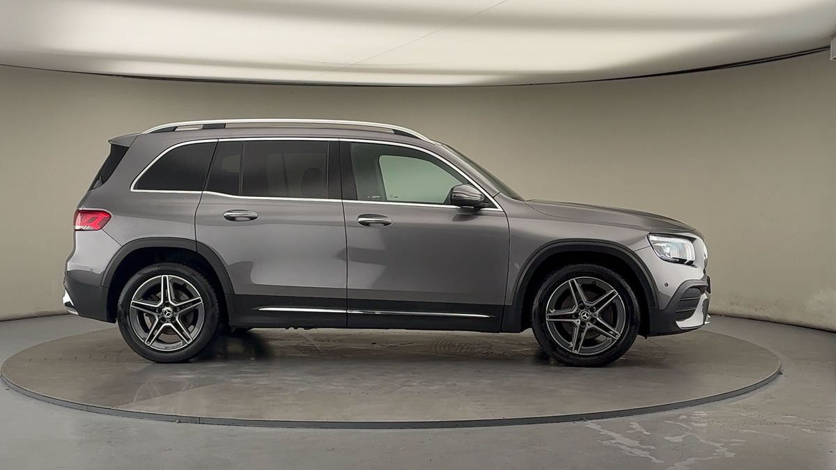 More views of Mercedes-Benz GLB