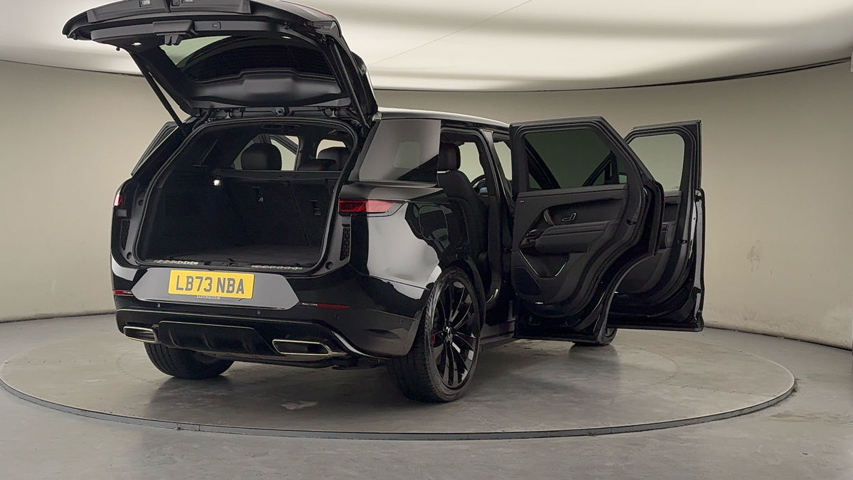 More views of Land Rover Range Rover Sport