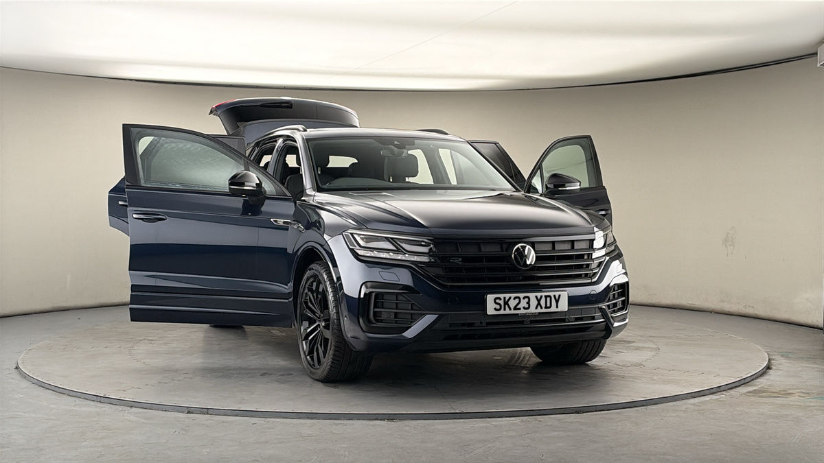 More views of Volkswagen Touareg