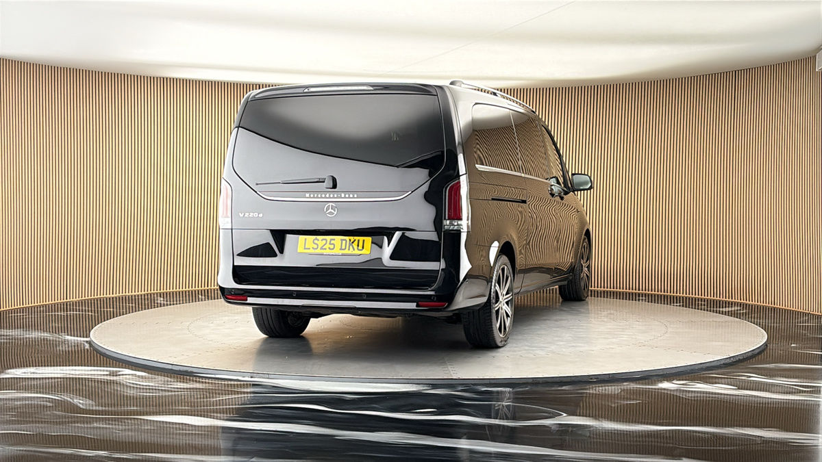 More views of Mercedes-Benz V Class