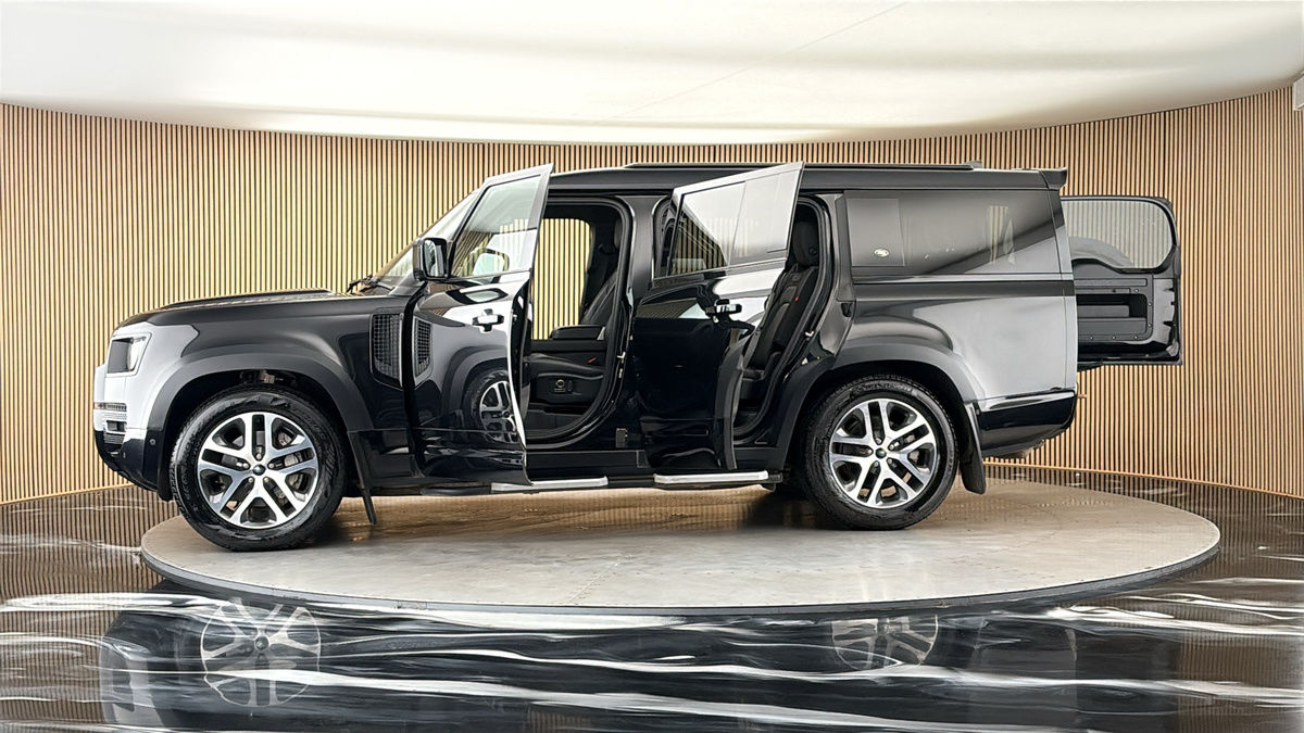 More views of Land Rover Defender 130