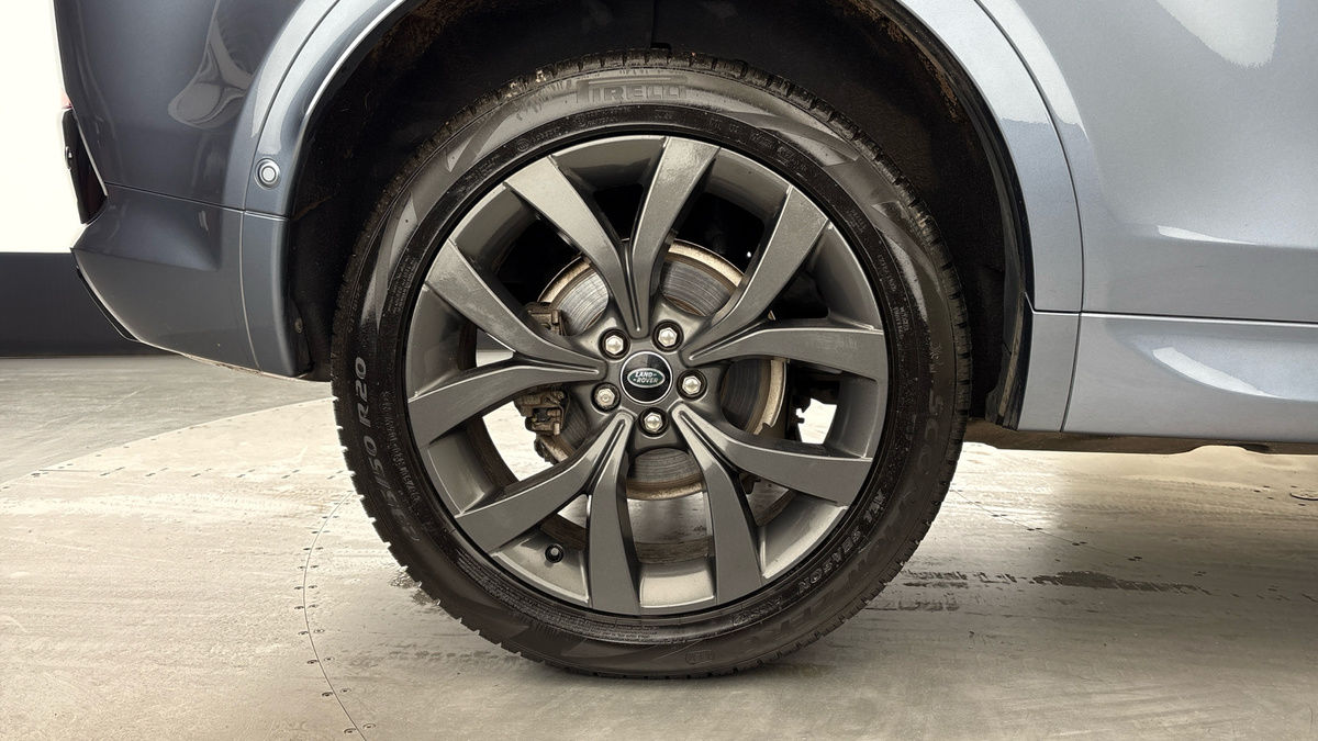Land Rover Discovery Sport Image 10