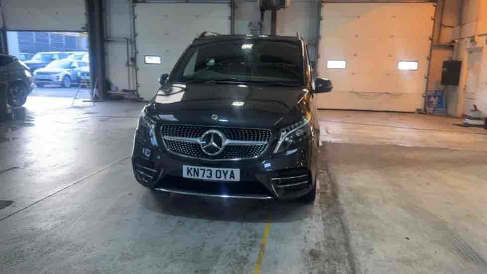 More views of Mercedes-Benz V Class