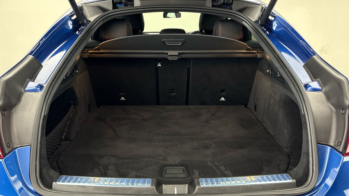 Mercedes-Benz GLC Image 11