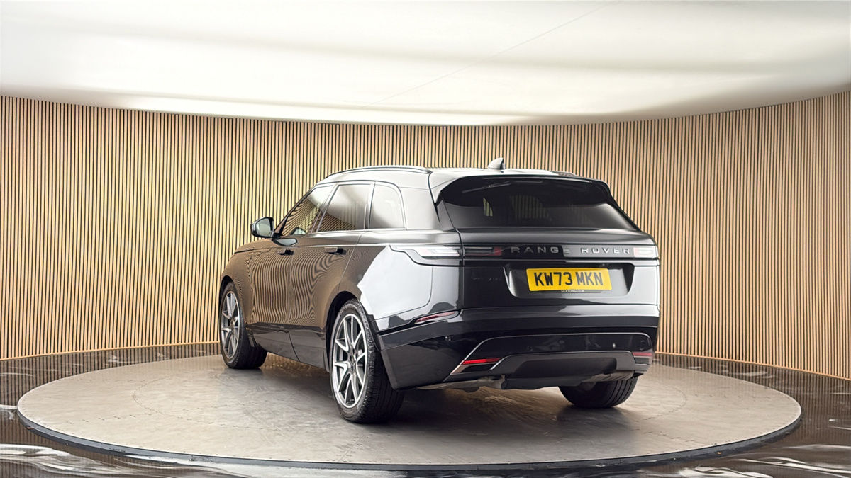 More views of Land Rover Range Rover Velar