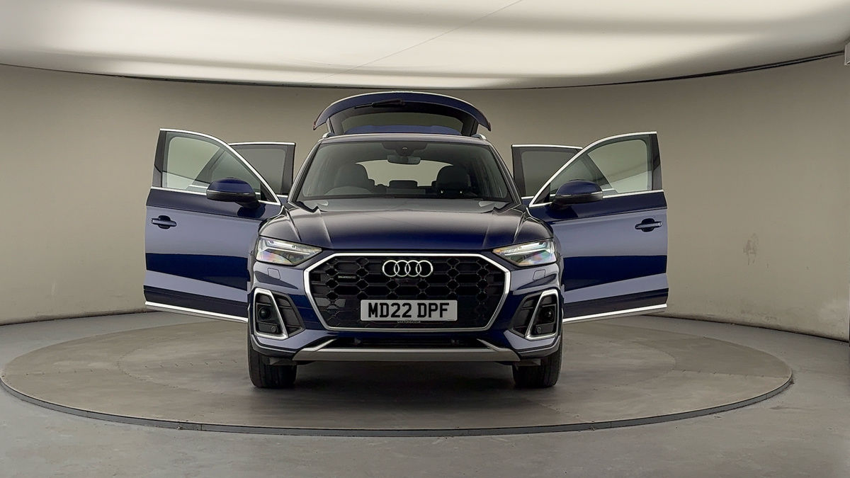 More views of Audi Q5