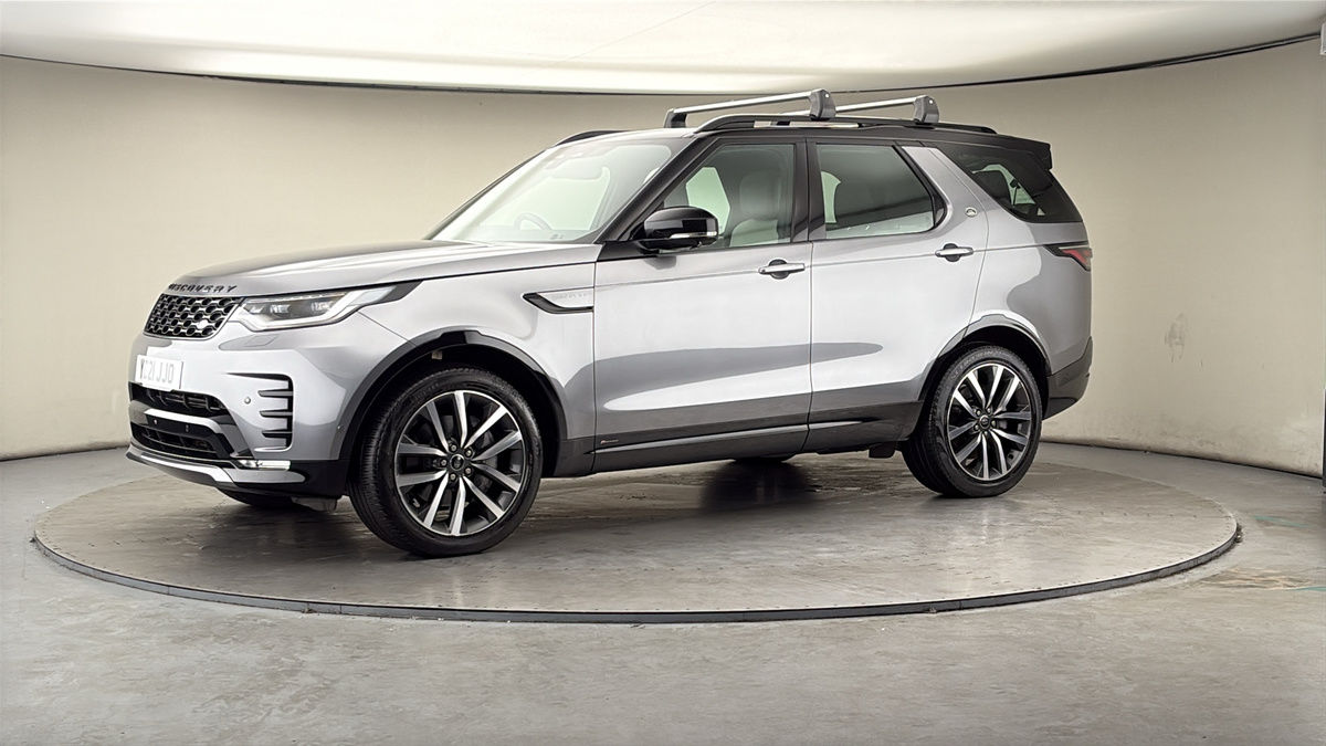 More views of Land Rover Discovery