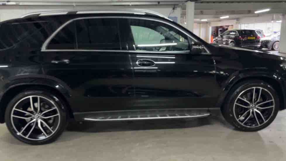 More views of Mercedes-Benz GLE