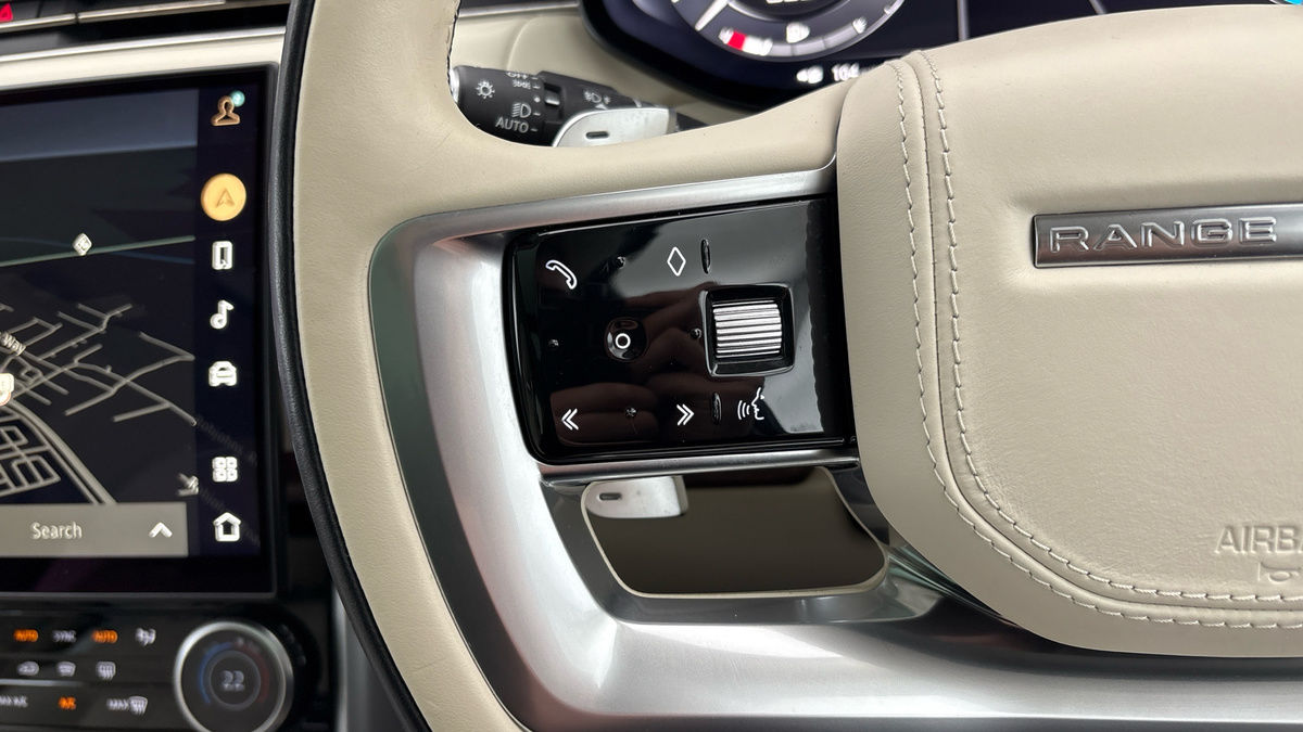 Land Rover Range Rover Image 13