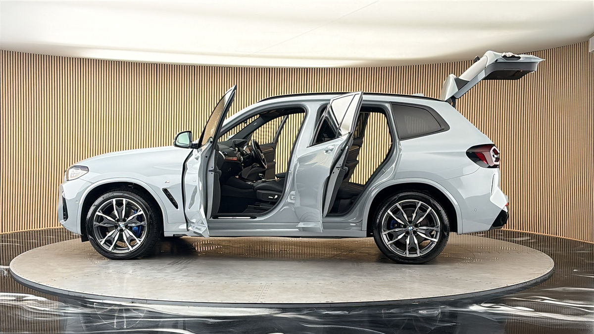 More views of BMW X3