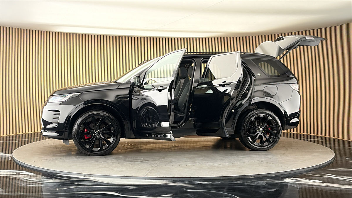 More views of Land Rover Discovery Sport