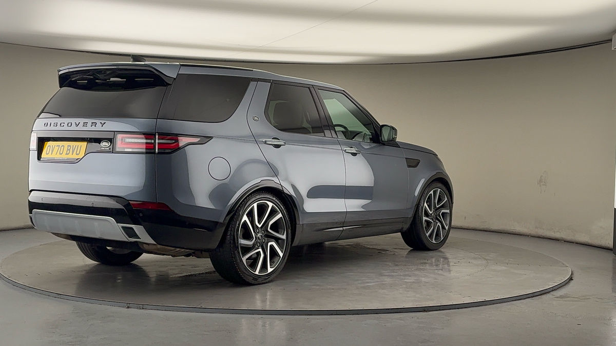 More views of Land Rover Discovery