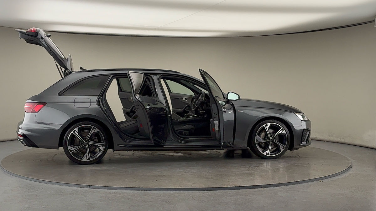 More views of Audi A4 Avant