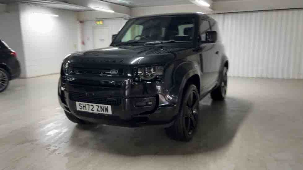 More views of Land Rover Defender 90