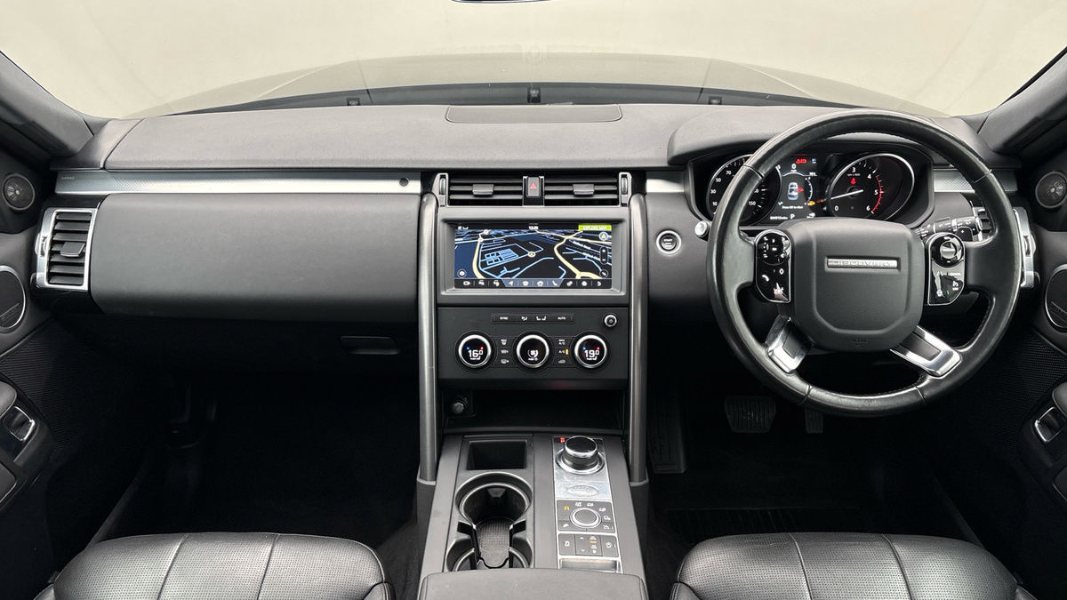Land Rover Discovery Image 12