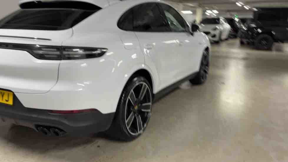 More views of Porsche Cayenne
