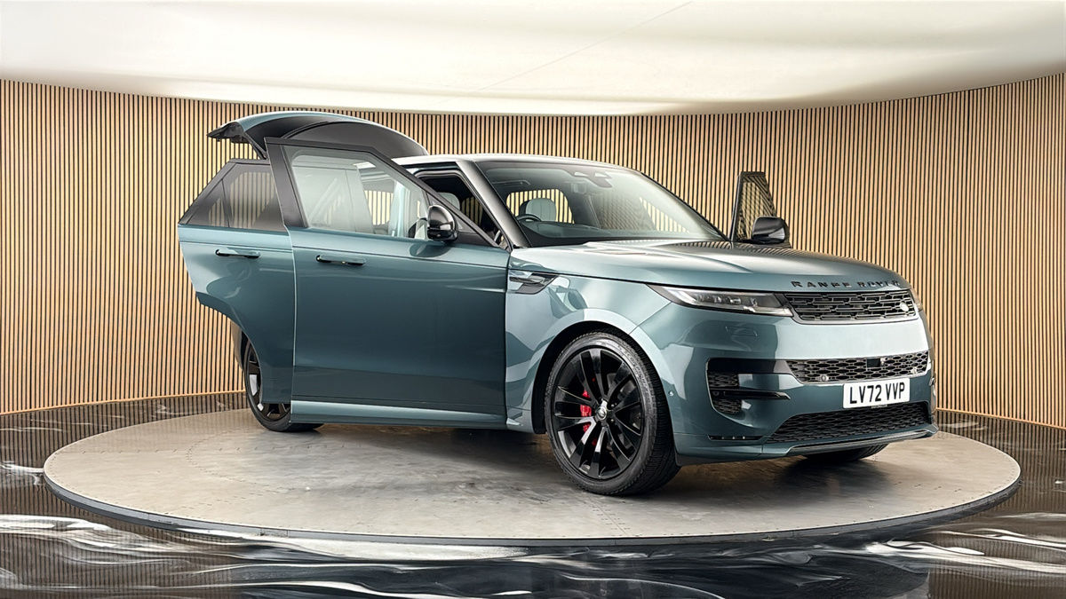 More views of Land Rover Range Rover Sport