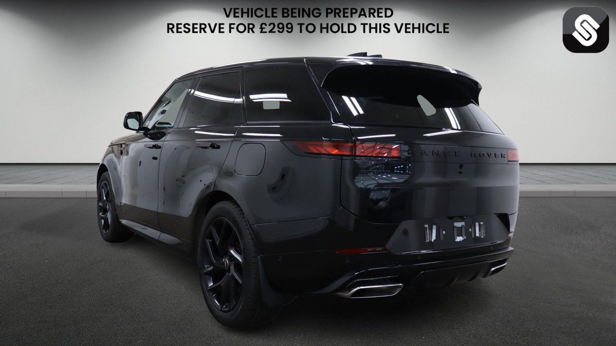Land Rover Range Rover Sport Image 3