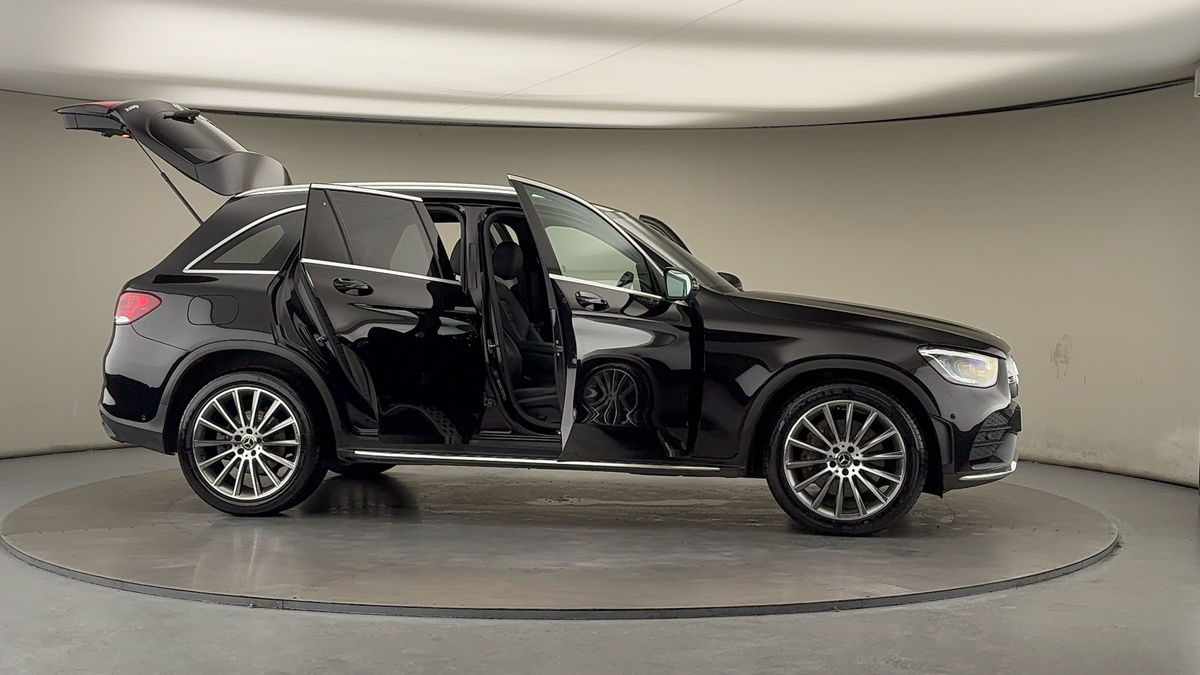 More views of Mercedes-Benz GLC