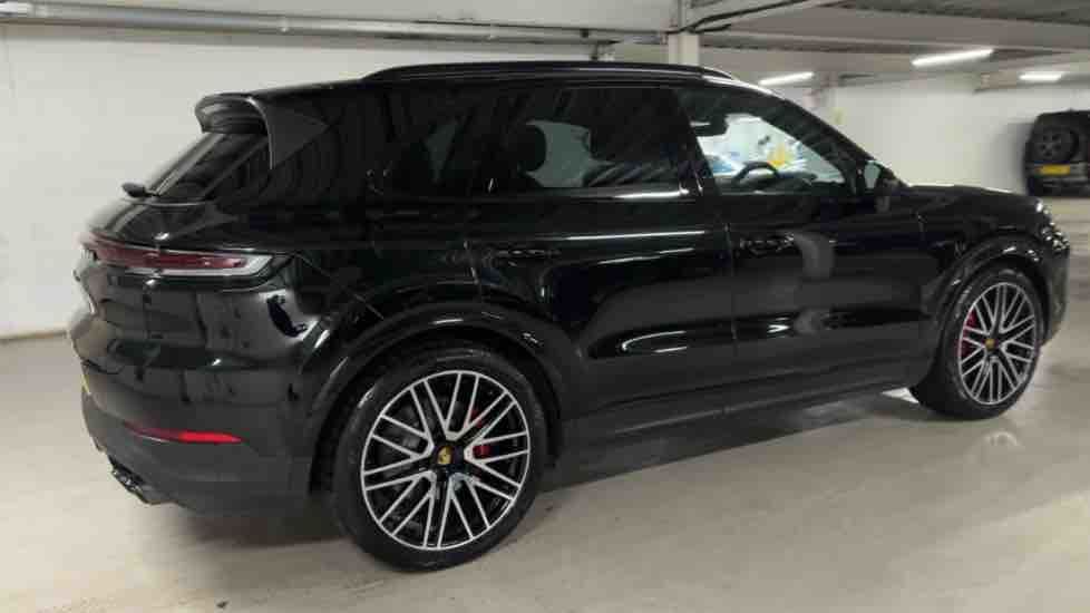 More views of Porsche Cayenne