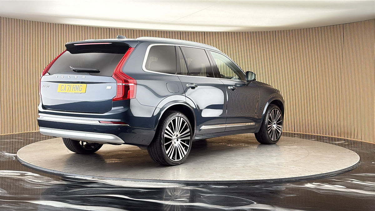 More views of Volvo XC90