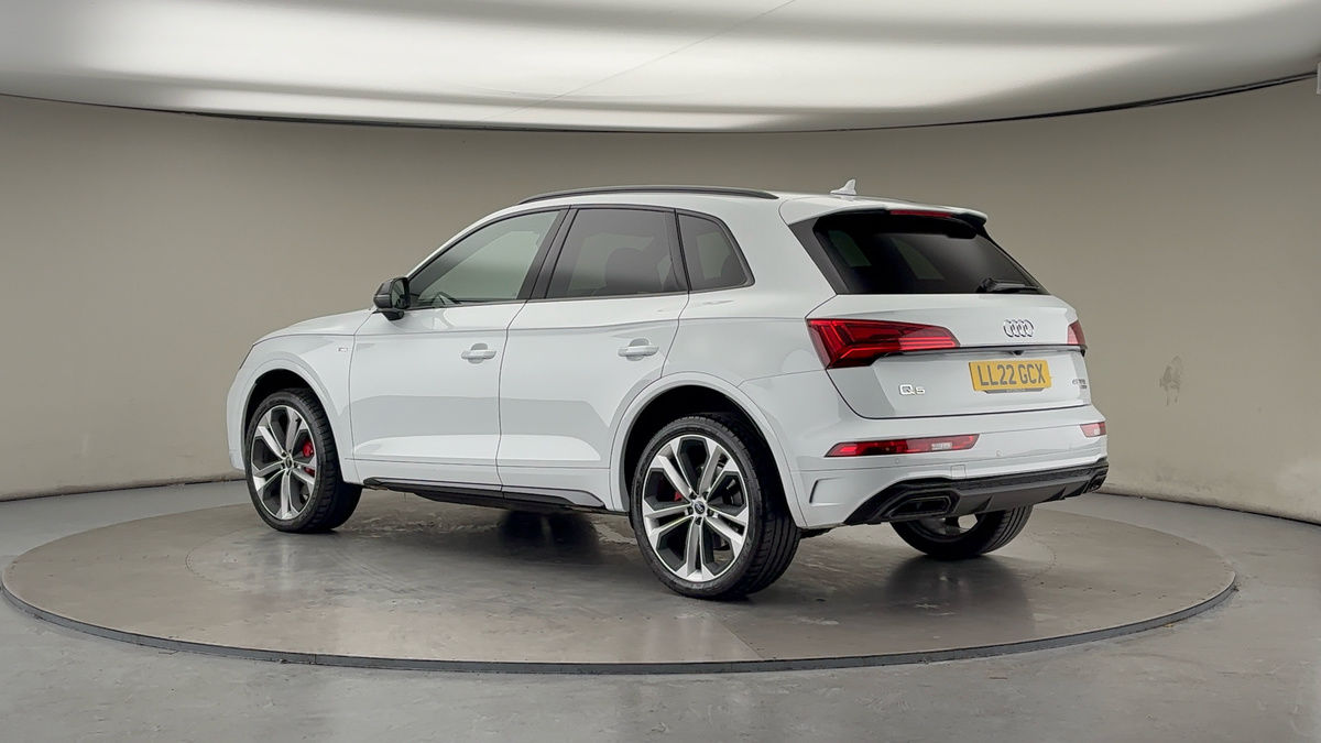 More views of Audi Q5
