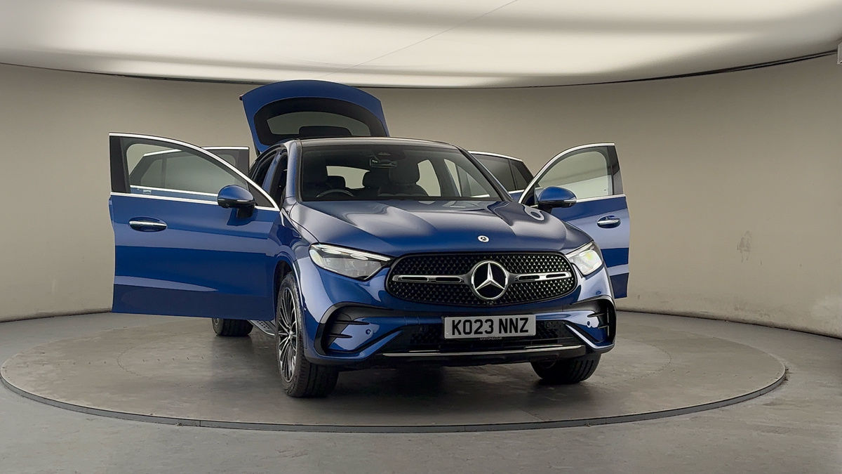 More views of Mercedes-Benz GLC