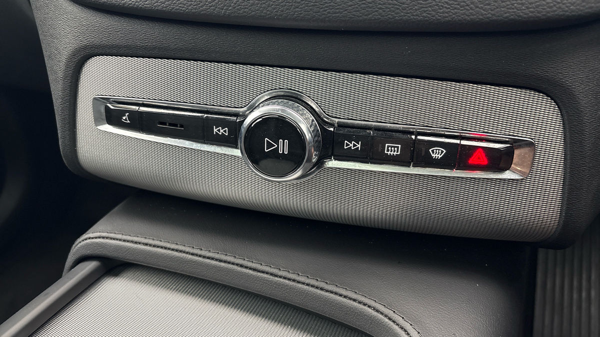 Volvo XC90 Image 26