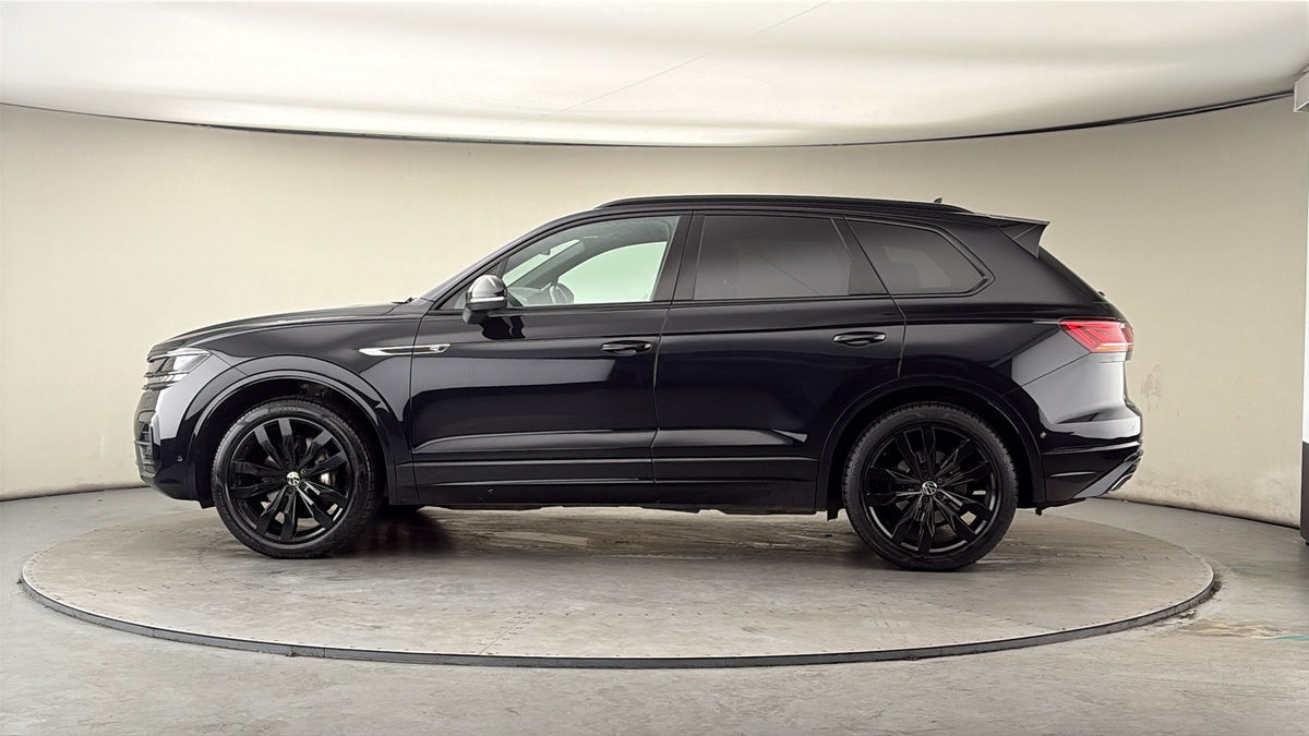 More views of Volkswagen Touareg