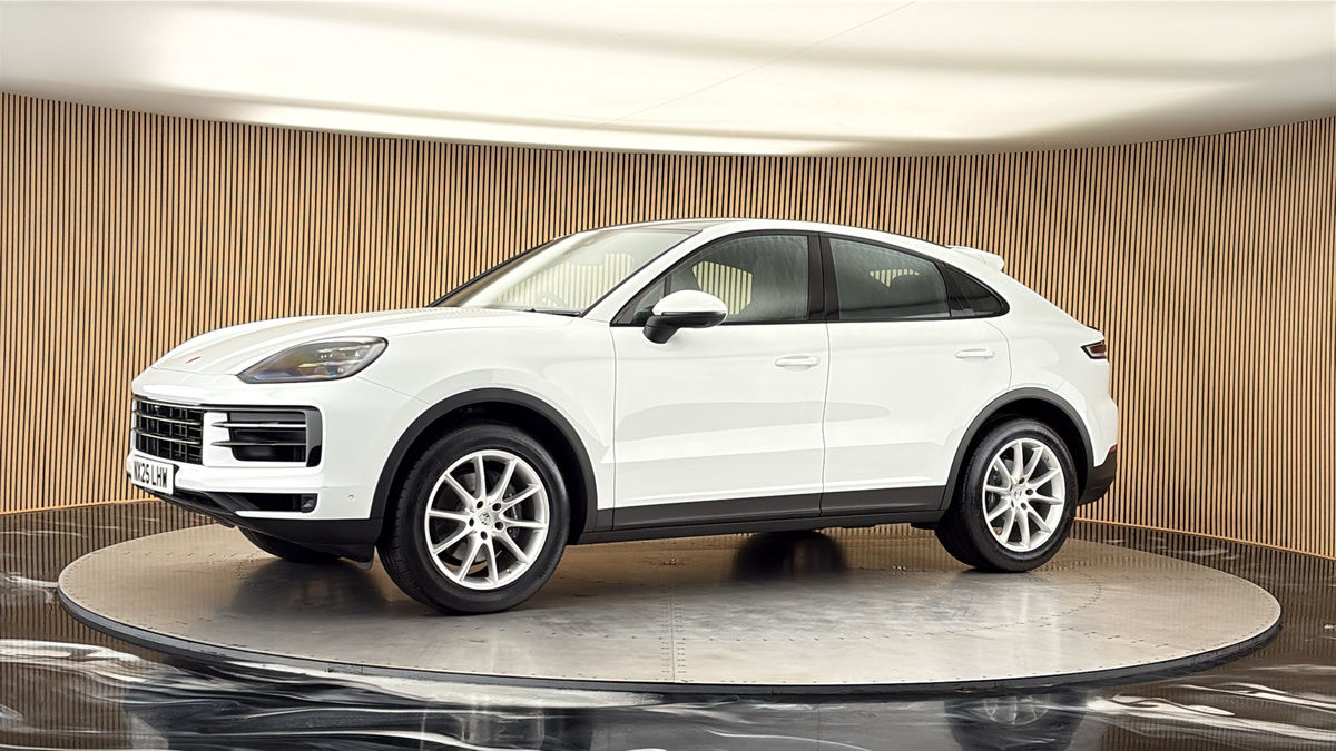 More views of Porsche Cayenne