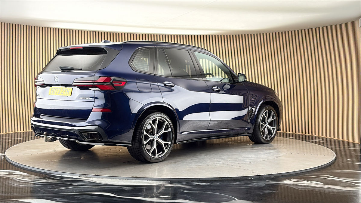 BMW X5 Image 21