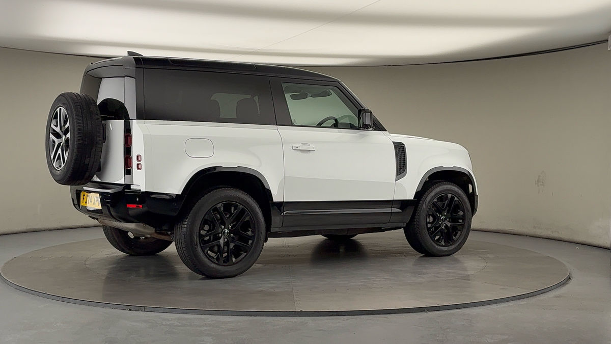 More views of Land Rover Defender 90