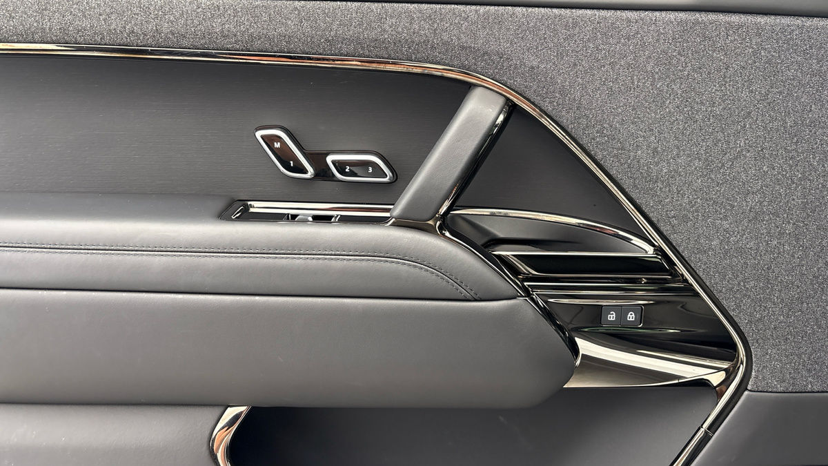 Land Rover Range Rover Sport Image 19