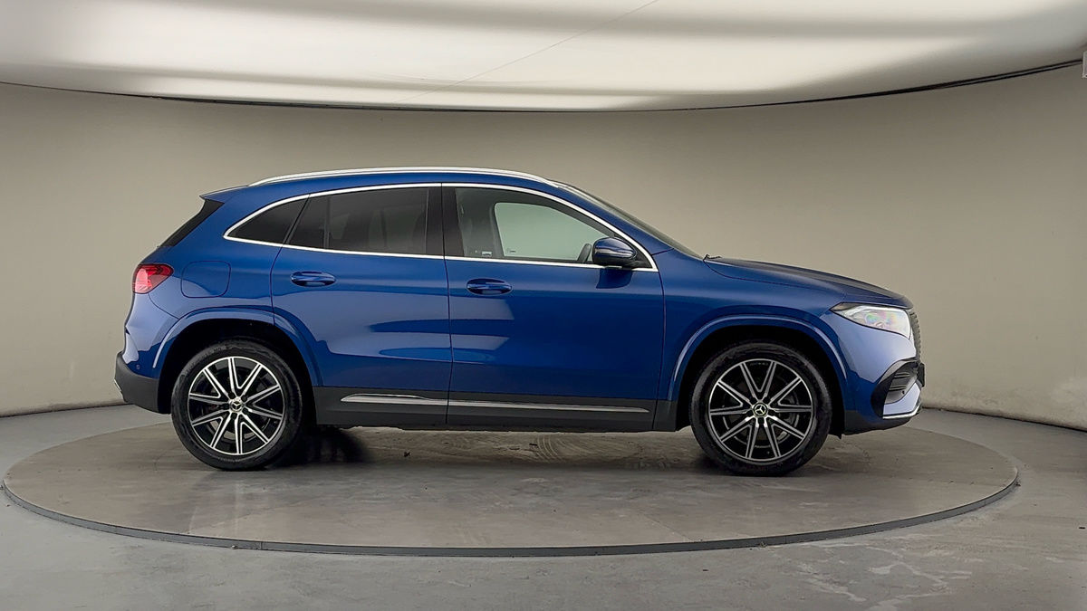 More views of Mercedes-Benz EQA