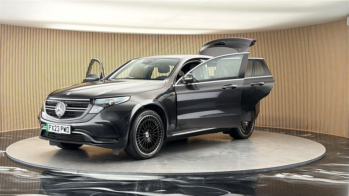 More views of Mercedes-Benz EQC