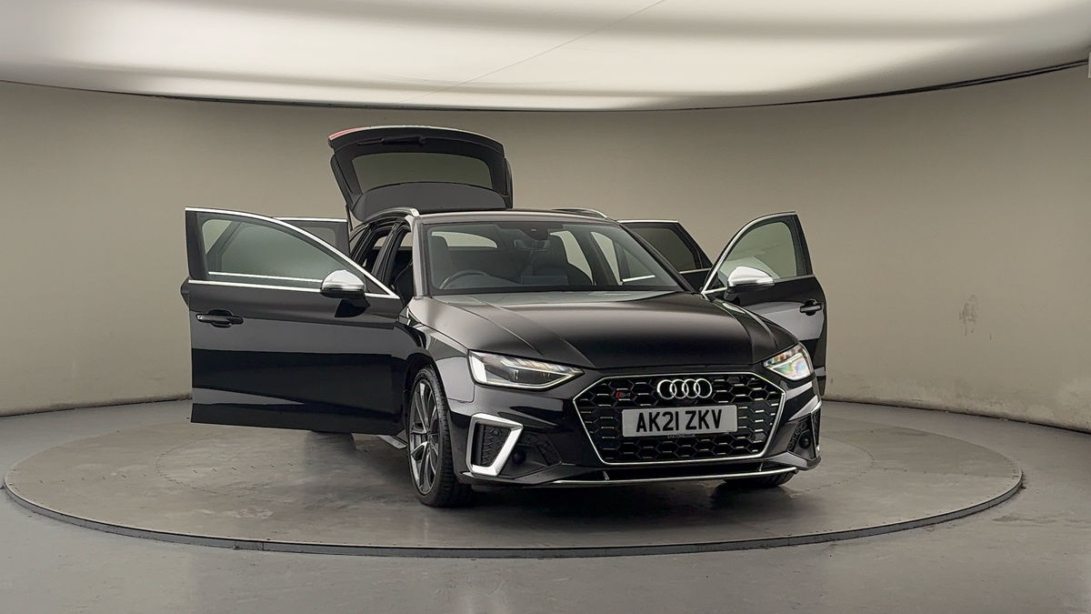 More views of Audi S4 Avant