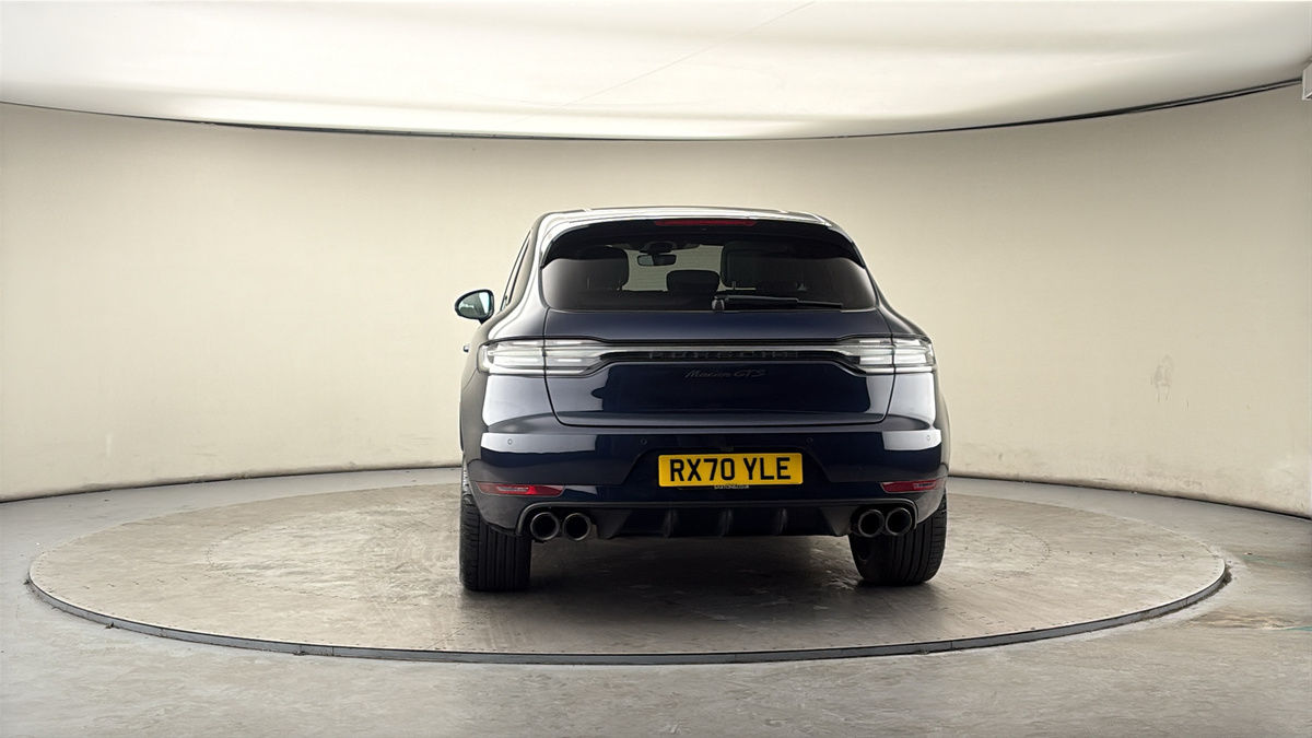 More views of Porsche Macan