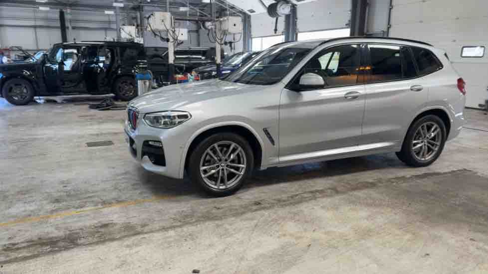 More views of BMW X3