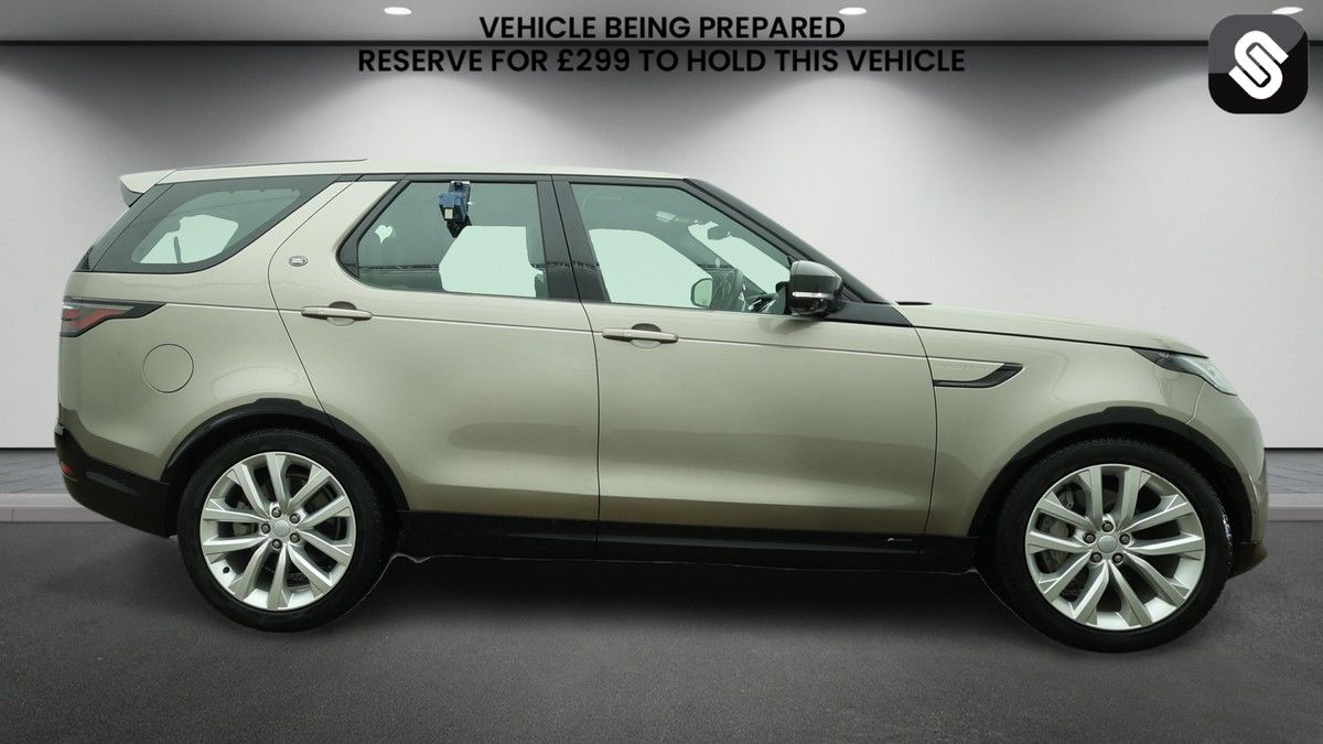 Land Rover Discovery Image 5