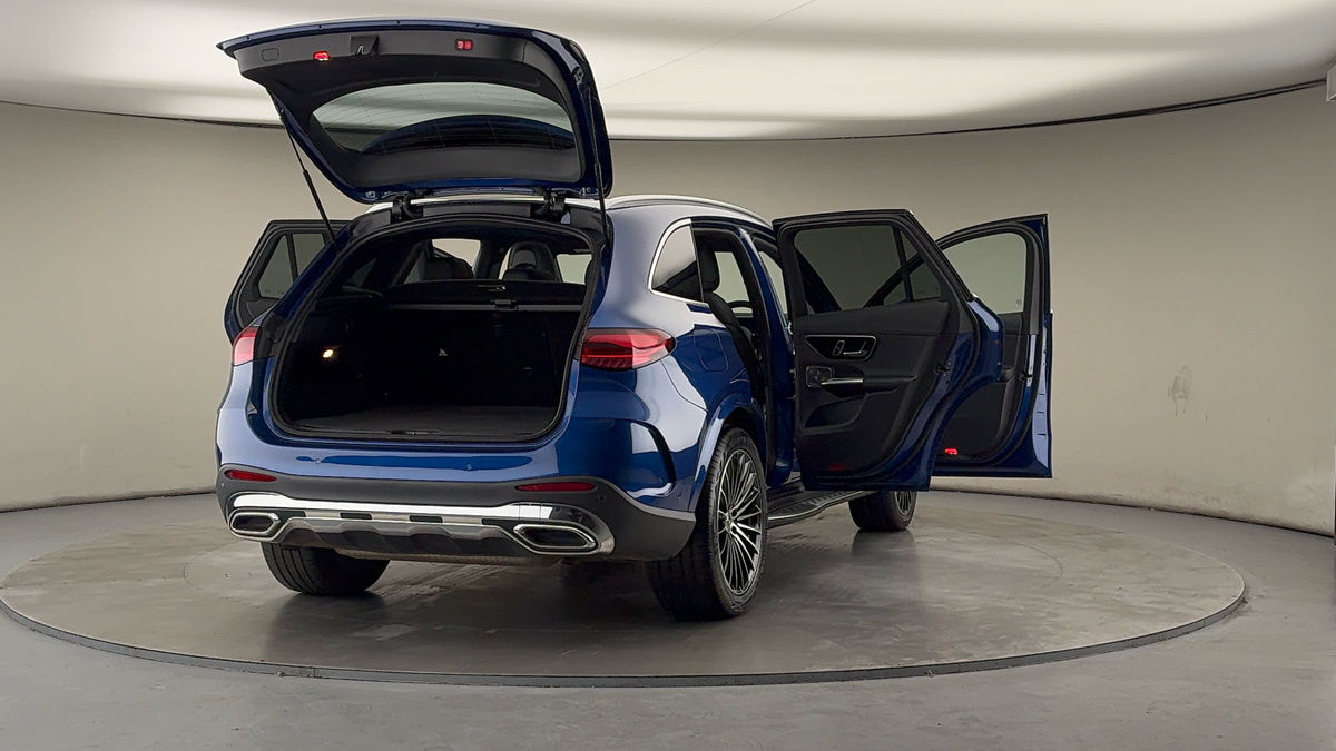 More views of Mercedes-Benz GLC