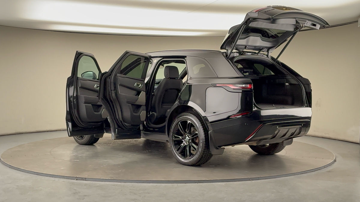 More views of Land Rover Range Rover Velar