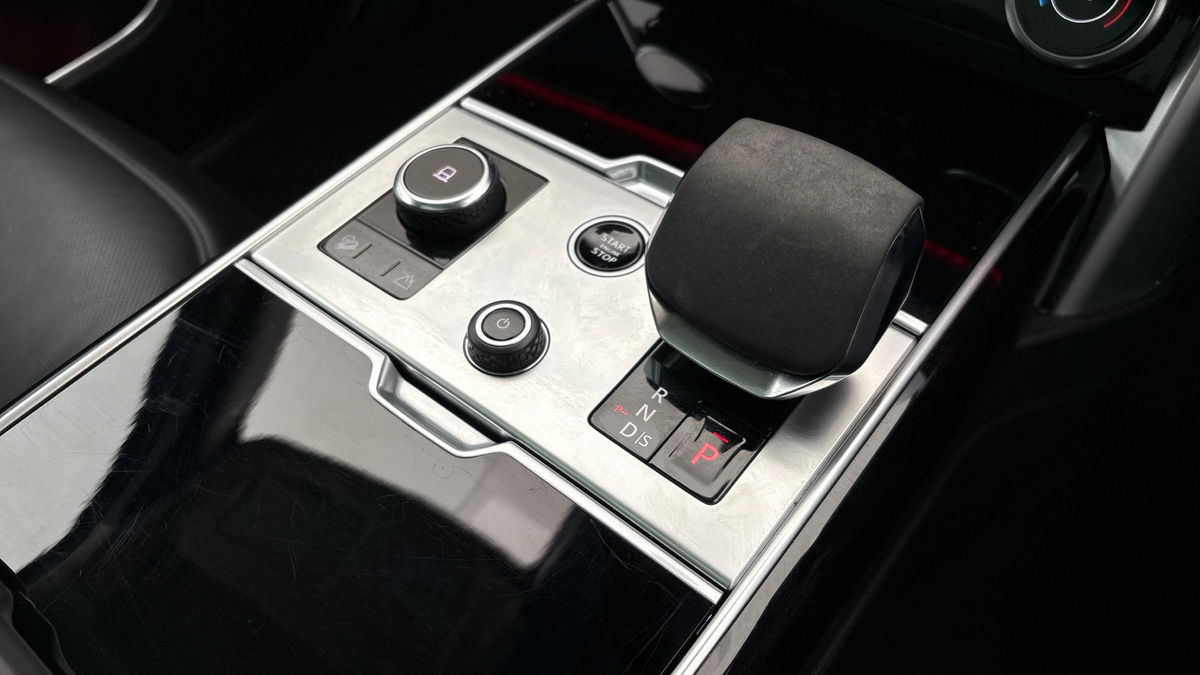 Land Rover Range Rover Image 18