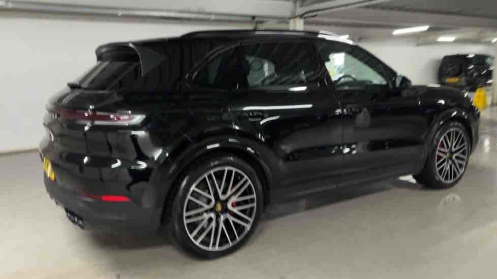 More views of Porsche Cayenne